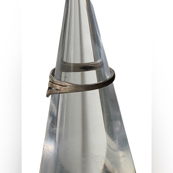 Vintage Sterling Silver Triple Chevron Ring Unisex Woman’s Men’s Jewelry Midi - Picture 4 of 6